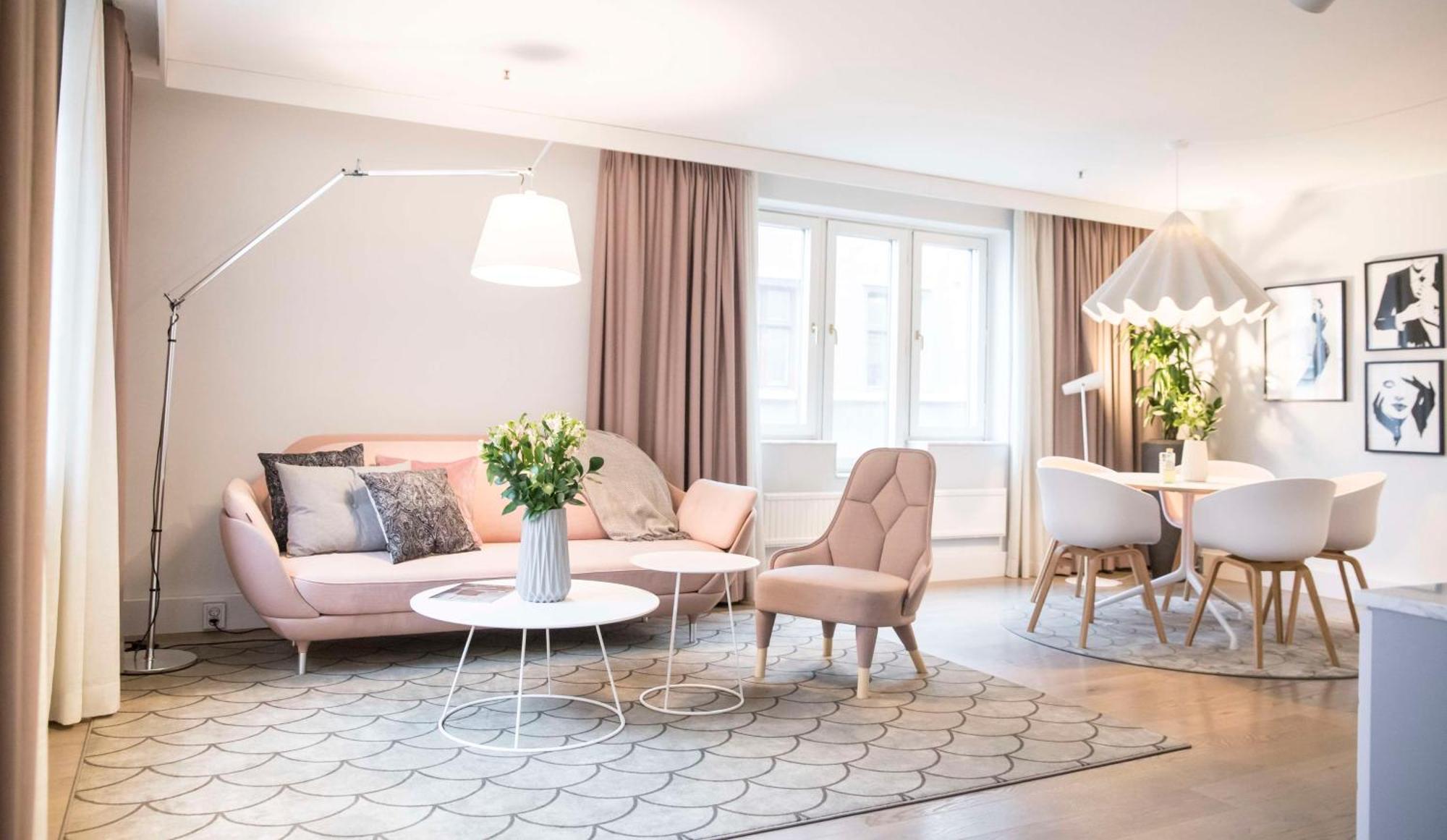 Radisson Blu Scandinavia Hotel, Hotell 4*